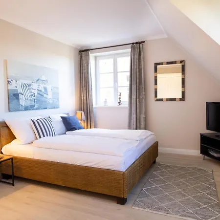 Doppelhaushaelfte Diek Twilling 2 Holiday home